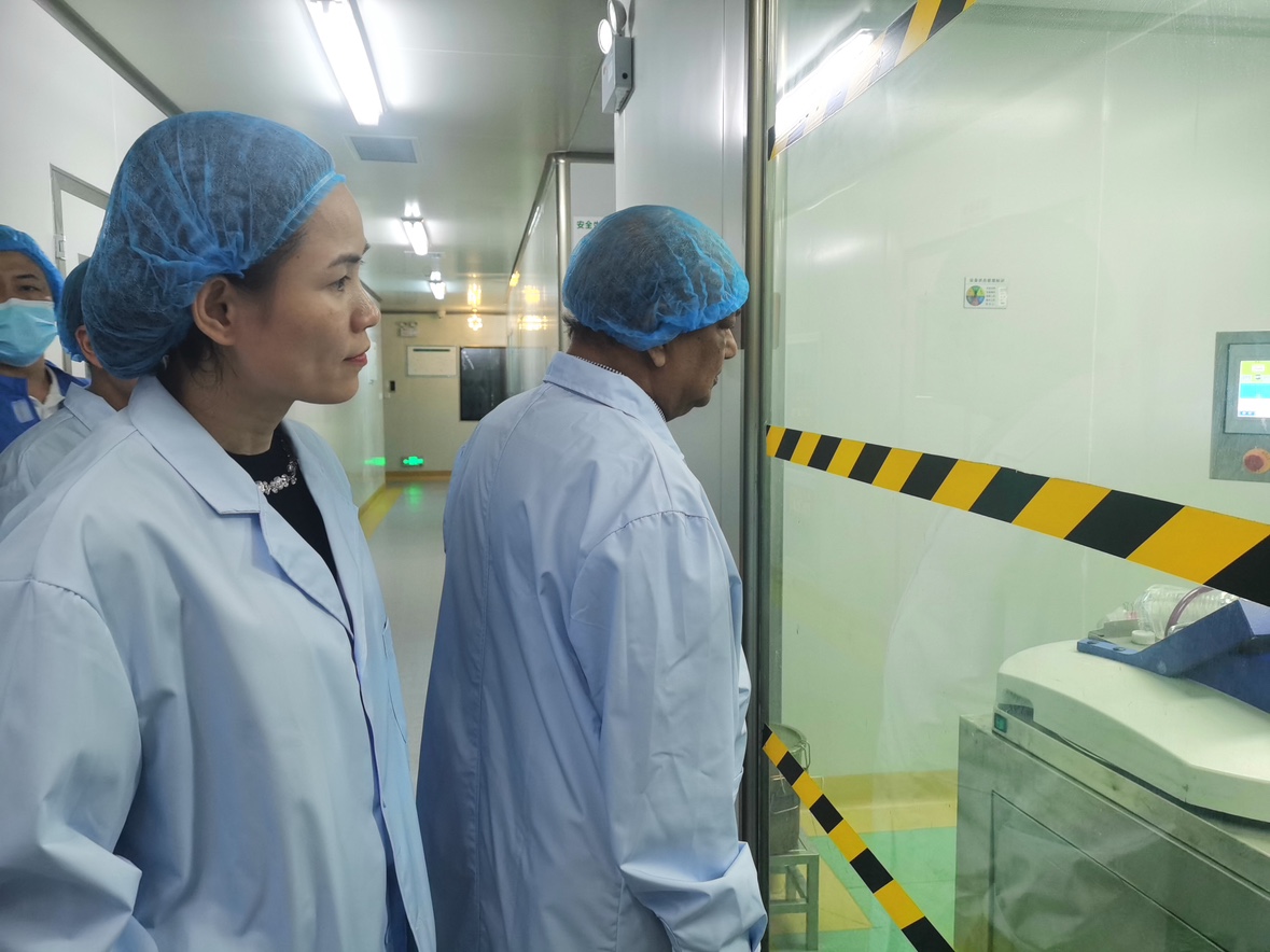 A base de ágar gema de ovo BABIO suporta identificação precisa de clostrídio em testes microbiológicos